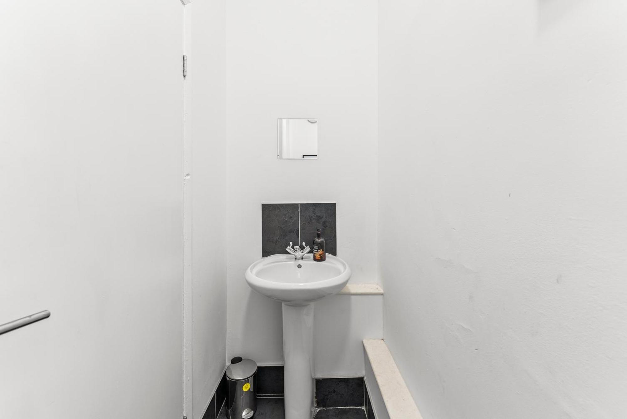 Apartamento 20 Percent Off! Stylish Sheffield Abode Sleeps 12 Exterior foto